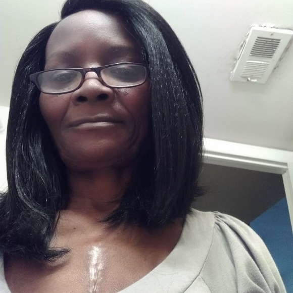 Meet your Posher, Frances - Picture 1 of 1